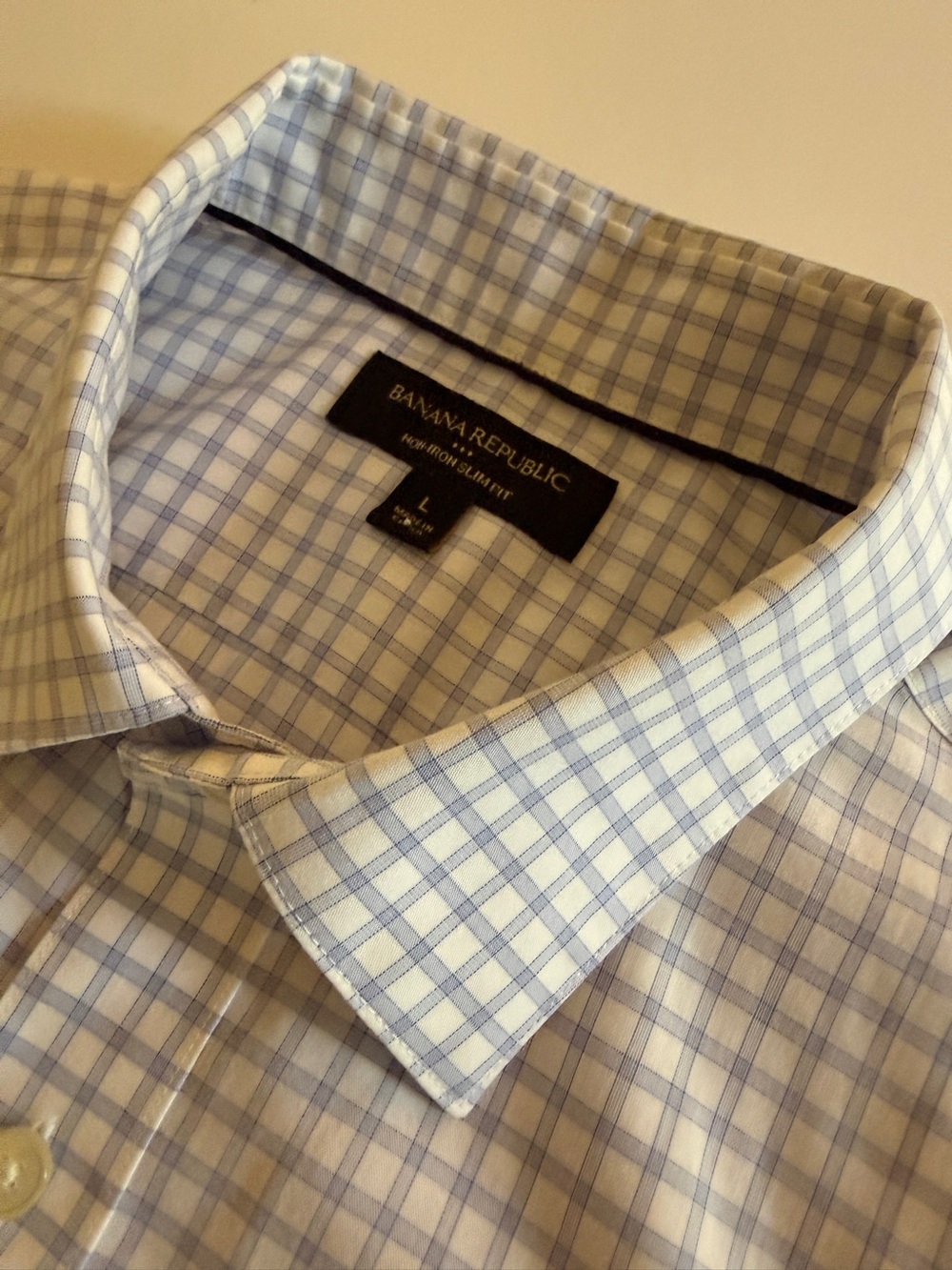 Banana Republic Non-Iron Slim Fit Dress Shirt – Men’s Large – Blue & White Check